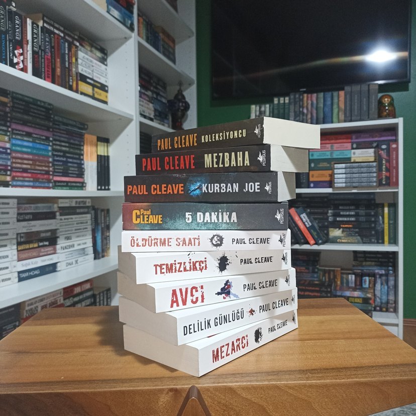 Paul Cleave Roman Koleksiyonu Seti - Görsel 3