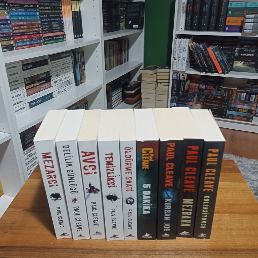 Paul Cleave Roman Koleksiyonu Seti - Görsel 4