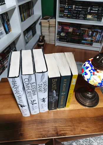 R.F. Kuang Kitap Seti - Görsel 2