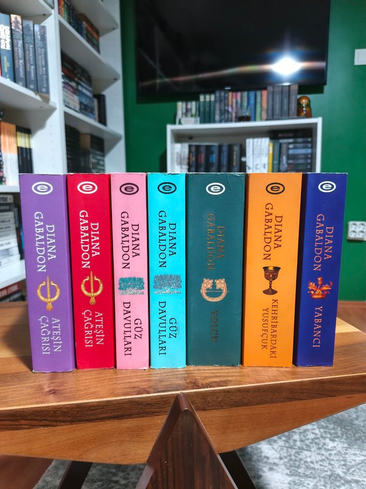 Diana Gabaldon Kitap Seti - 13 Roman - Görsel 3