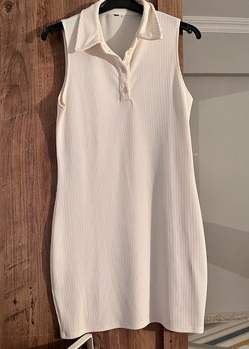 Beyaz Kolsuz Midi Elbise - Görsel 2