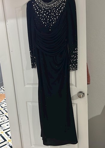 Uzun Siyah Drapeli Kadın Abiye Elbise - Görsel 2