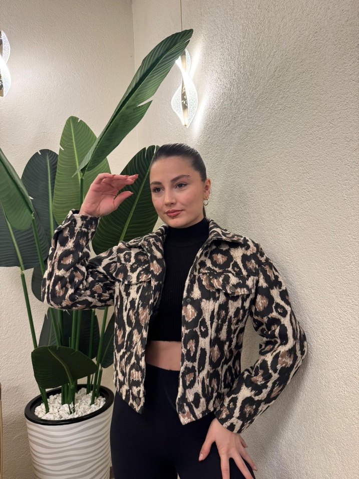Kahverengi Leopar Desenli Kaşe Ceket - Görsel 3
