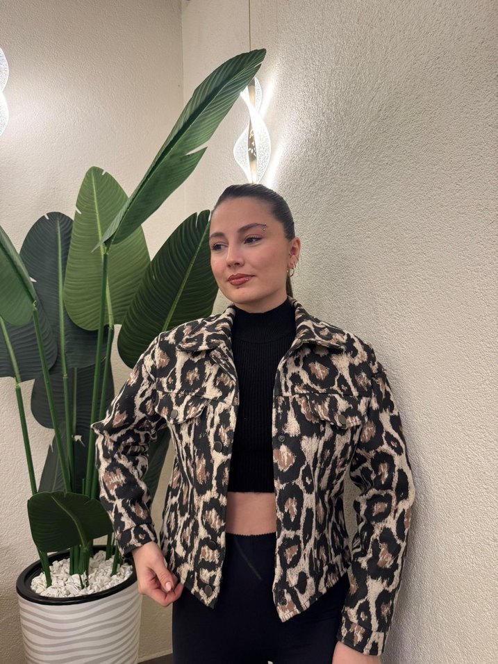 Kahverengi Leopar Desenli Kaşe Ceket - Görsel 2
