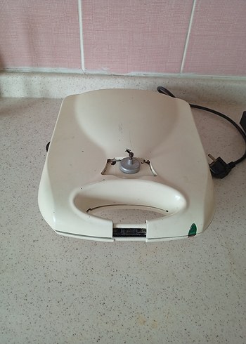 Beyaz Sandviç ve Tost Makinesi - Görsel 2