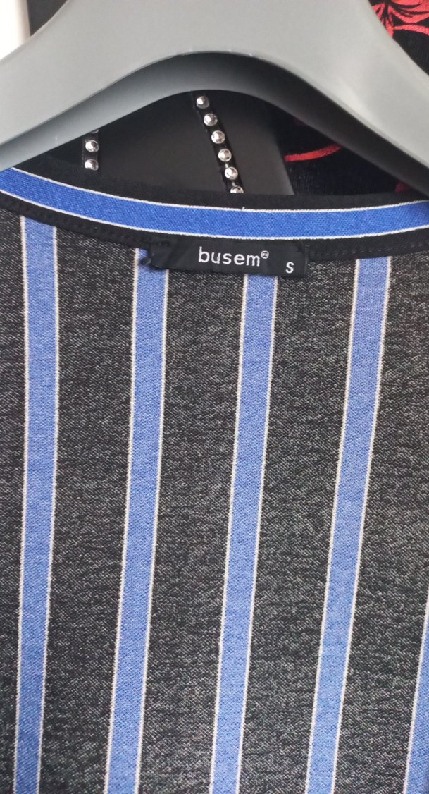 Uzun Kollu Çizgili Kadın Hırka - Görsel 2