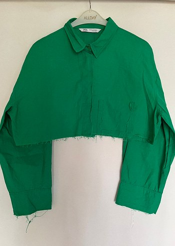 Zara Yeşil Uzun Kollu Oversize Crop