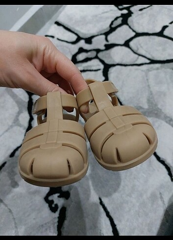 21 Beden camel Renk Makosen sandalet bebek igor zara mango hm