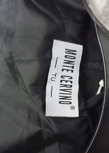 Siyah Düğmeli Kadın Yelek - Görsel 4