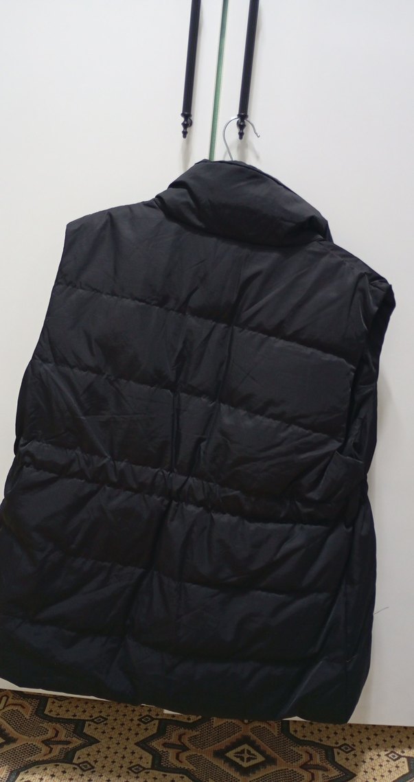 Siyah Düğmeli Kadın Yelek - Görsel 2