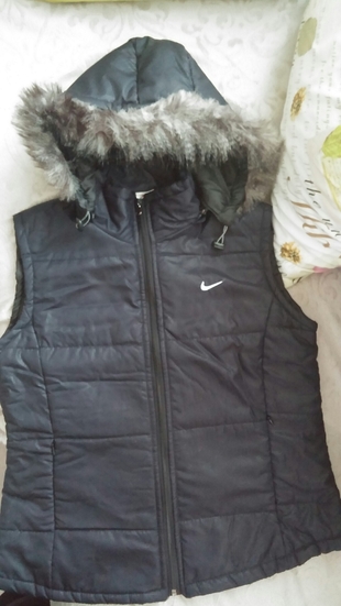 siyah yelek