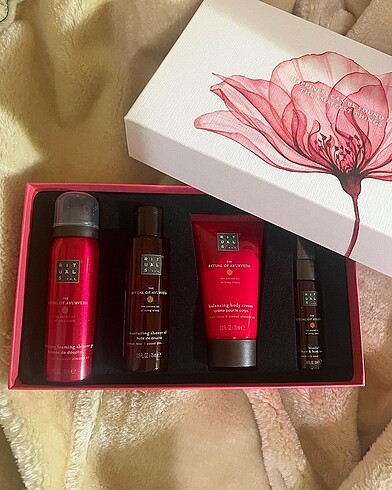 Rituals kırmızı serisi