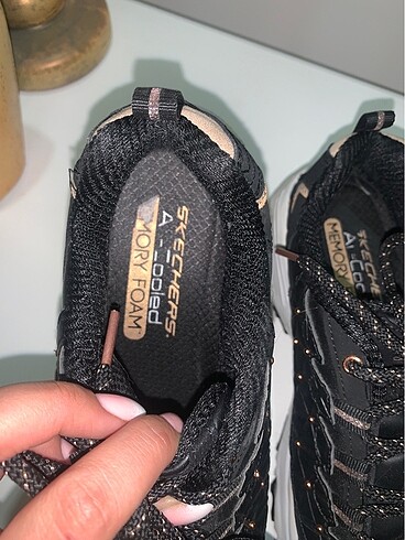 37,5 Beden siyah Renk Skechers ayakkabı
