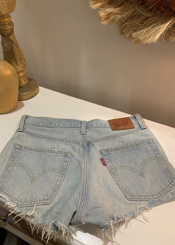 Mavi Düğmeli Kadın Denim Mini Şort