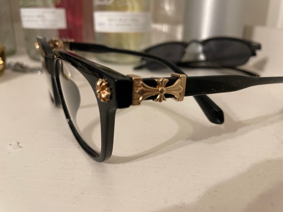 Siyah Chrome Heart Gözlük - Görsel 3