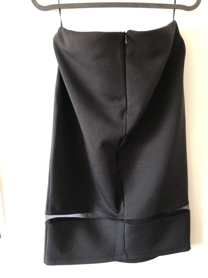 Drapeli Siyah diz üstü etek - Görsel 3