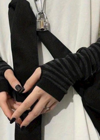 Y2K Çizgili Parmaksız Eldivenler - Görsel 2