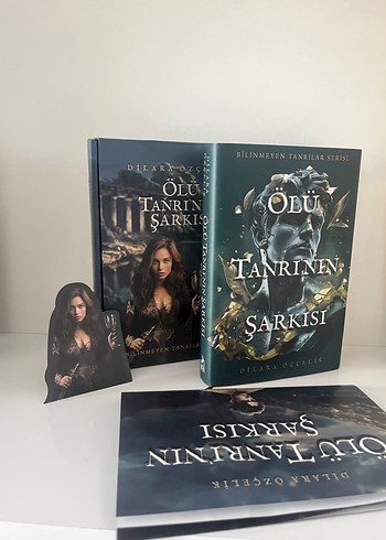 Ölü Tanrının Şarkısı - Dilara Özçelik ciltli kutulu set - Görsel 3