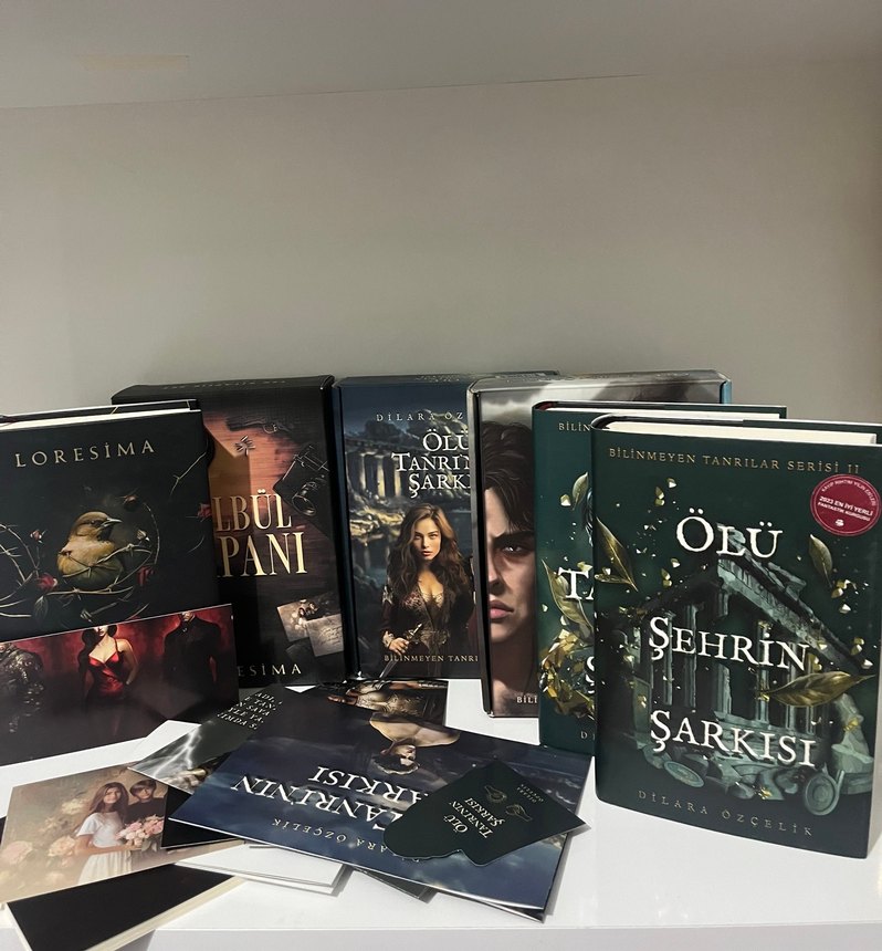 Bülbül kapanı 1 kutulu set ve ölü taneının şarkısı serisi kutulu - Görsel 2