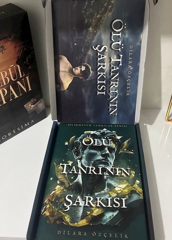 Ölü Şehir Şarkısı serisi BK 1 üçlü kutulu set + BL - Görsel 3