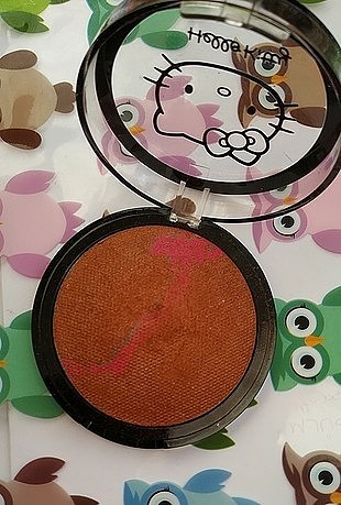 diğer Beden Ekka Kozmetik Hello Kitty Terracotta 02 Allık