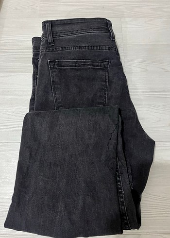 Gri Kadın Kot Pantolon, Orta Boy, Kemerli - Görsel 3