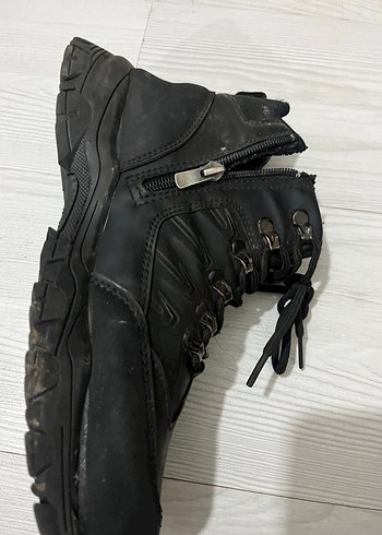 Siyah Bağcıklı Erkek Kauçuk Bot - Görsel 5