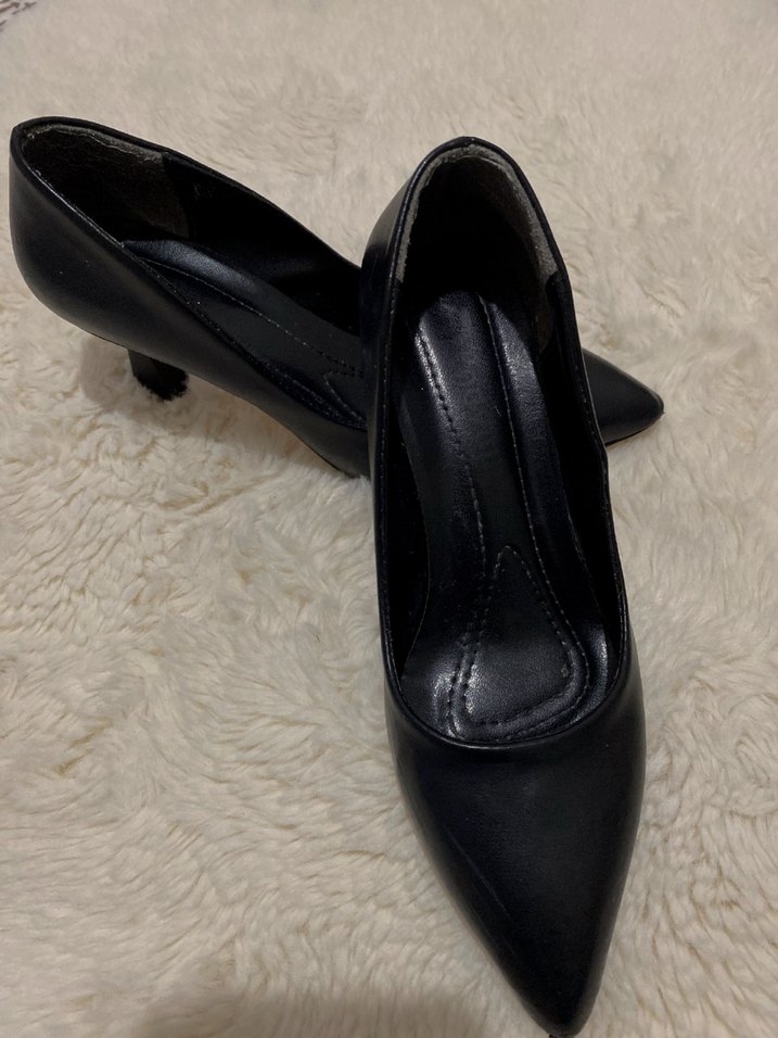 Klasik Siyah Topuklu Kadın Ayakkabı - Görsel 3