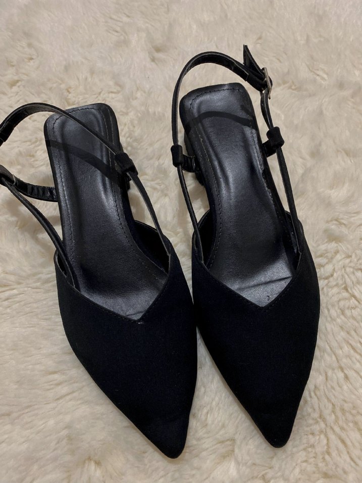 Siyah Süet Tokalı Topuklu Kadın Ayakkabı - Görsel 4