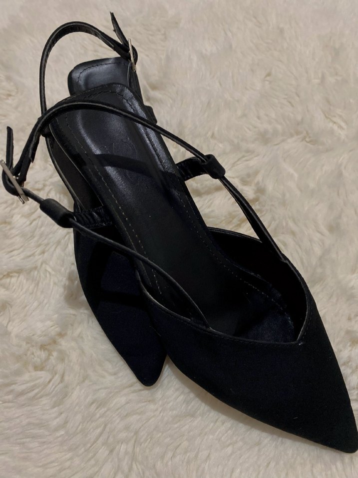 Siyah Süet Tokalı Topuklu Kadın Ayakkabı - Görsel 3