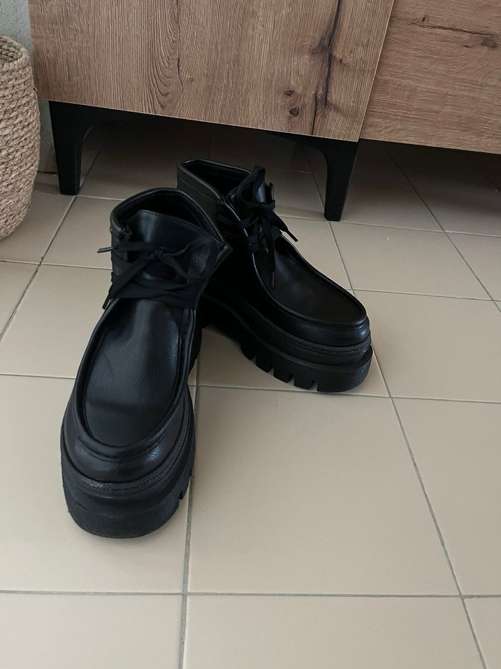 Bayan Siyah Tokalı Gotik Bot - Görsel 4