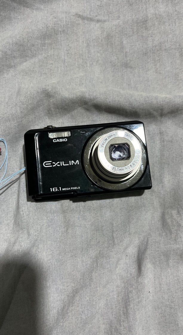 Casio Exilim Dijital Kamera 16.1 MP - Görsel 3