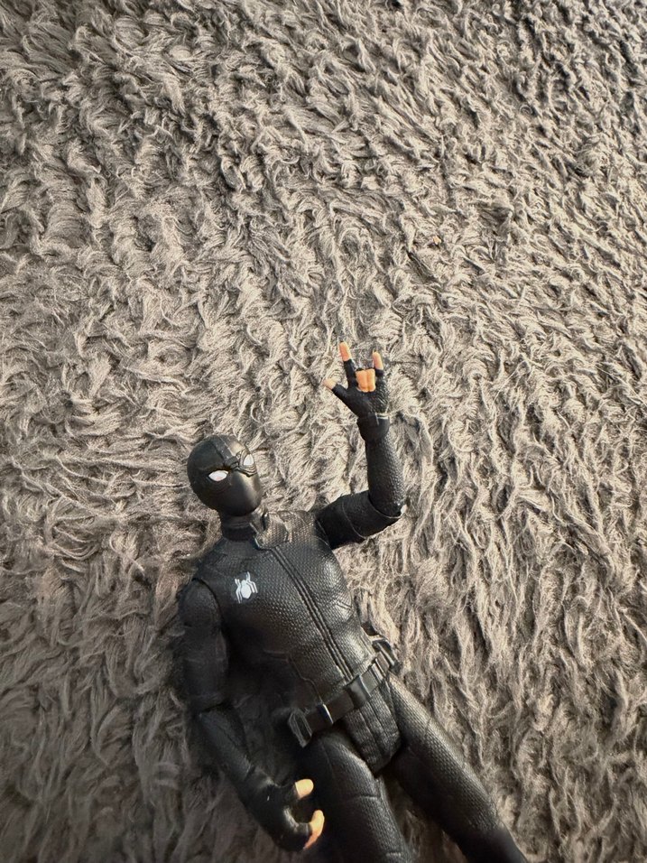 Spiderman gece maymunu koleksiyon figürü - Görsel 3