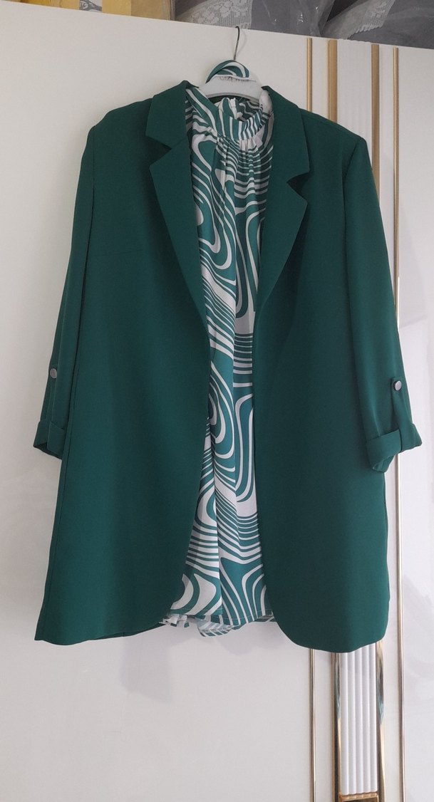 Uzun Yeşil Kadın Blazer Ceket - Görsel 2