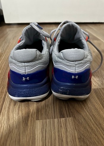Under Armour Gri Erkek Koşu ve Antrenman Ayakkabısı - Görsel 3