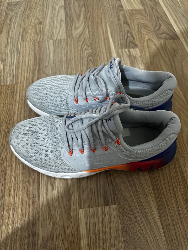 Under Armour Gri Erkek Koşu ve Antrenman Ayakkabısı - Görsel 4