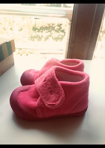 Kız Çocuk Pembe Sıcak Ev Terliği - Görsel 2