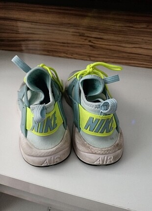 Nike spor ayakkabi