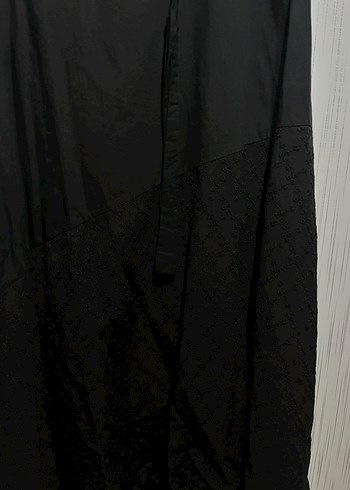 Siyah kuşaklı uzun kol detaylı elbise - Görsel 4