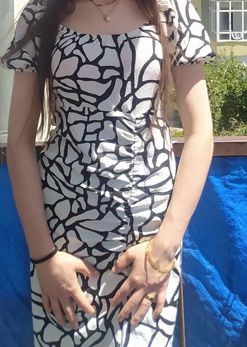 Zebra Desenli V Yaka Midi Elbise - Görsel 3