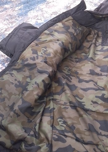 Siyah Kapüşonlu Fermuarlı Kadın Kışlık Mont - Görsel 11