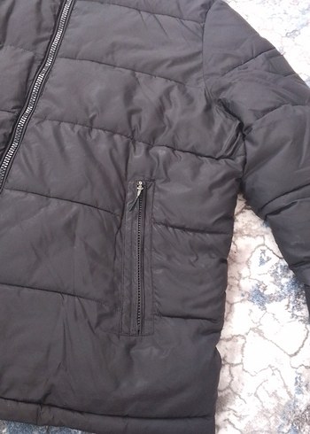 Siyah Kapüşonlu Fermuarlı Kadın Kışlık Mont - Görsel 3