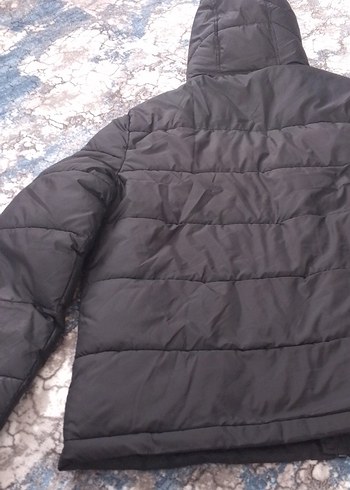 Siyah Kapüşonlu Fermuarlı Kadın Kışlık Mont - Görsel 6