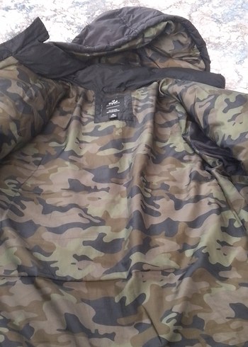 Siyah Kapüşonlu Fermuarlı Kadın Kışlık Mont - Görsel 12