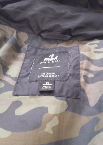 Siyah Kapüşonlu Fermuarlı Kadın Kışlık Mont - Görsel 14