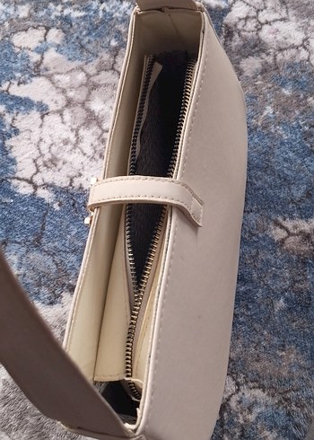 Beyaz Yılan Desenli Deri Kadın Çanta - Görsel 3