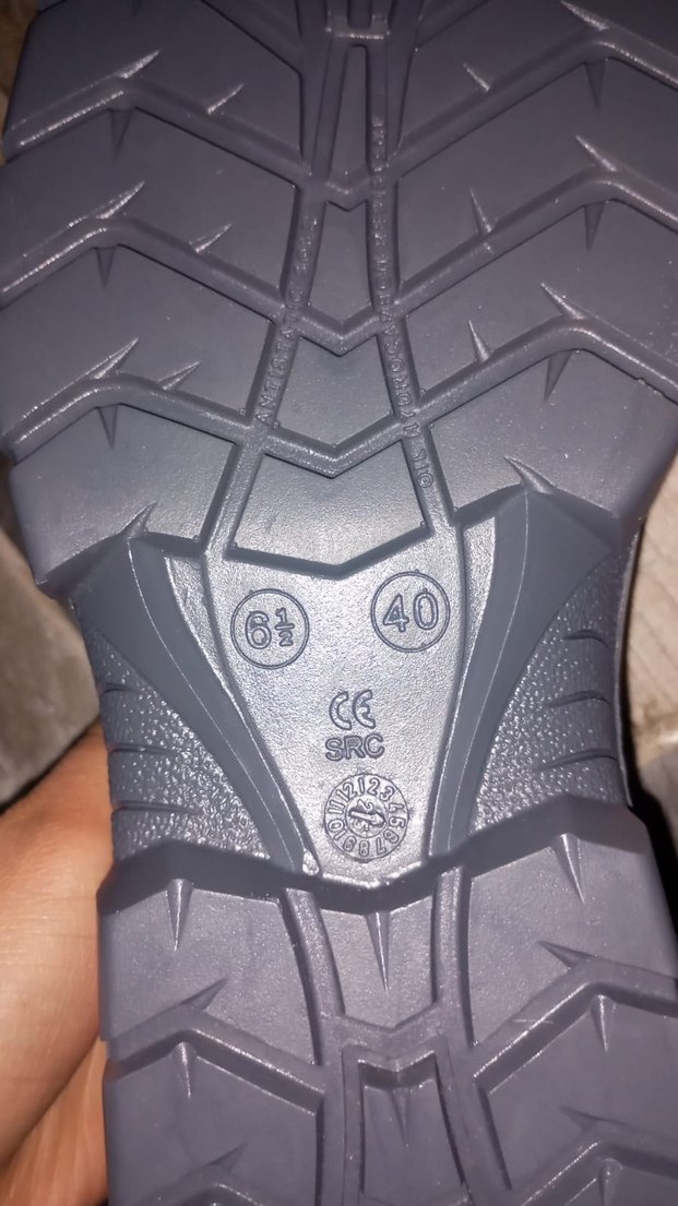 gri spor t ayakkabı parmak uçları demirden demir ayakkabı - Görsel 5