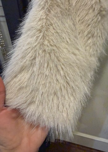 Bej kadın kısa kürk - Görsel 4