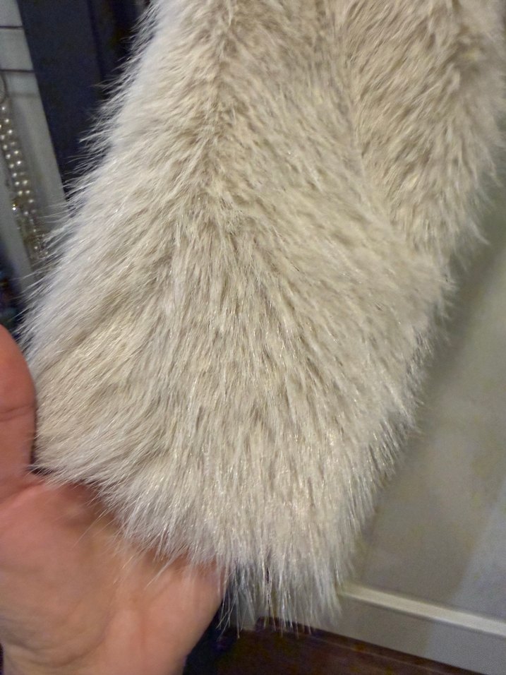 Bej kadın kısa kürk - Görsel 4