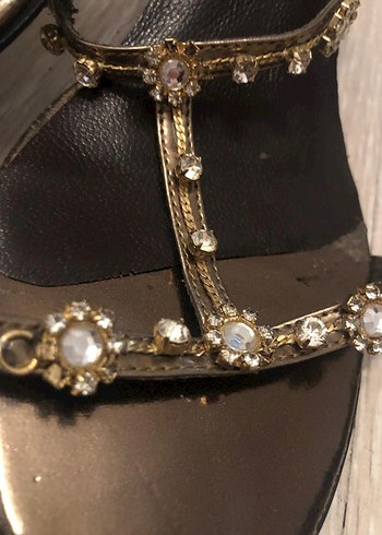 Altın Renkli Tokalı Stiletto Kadın Akşam Terliği - Görsel 6